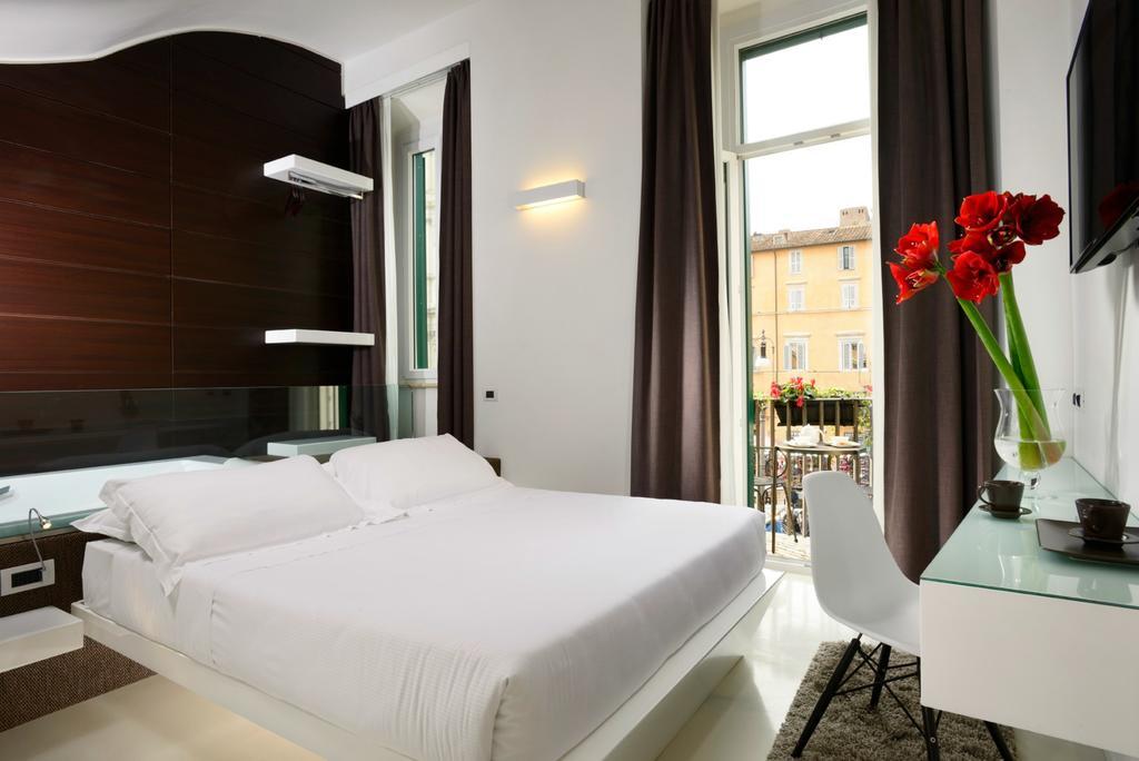 Navona Suites Rom Værelse billede