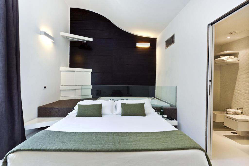 Navona Suites Rom Værelse billede