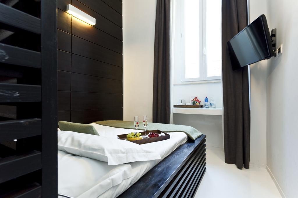 Navona Suites Rom Værelse billede